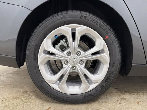 New 2025 Honda Accord LX image 11