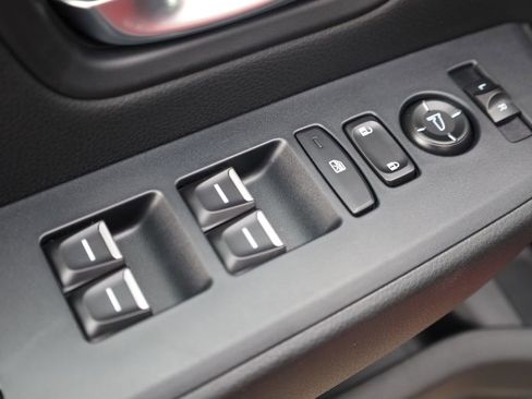 New 2025 Honda Pilot Touring image 10