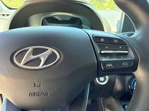 Used 2023 Hyundai Kona SEL w/ Cargo Package AWD/4WD image 38