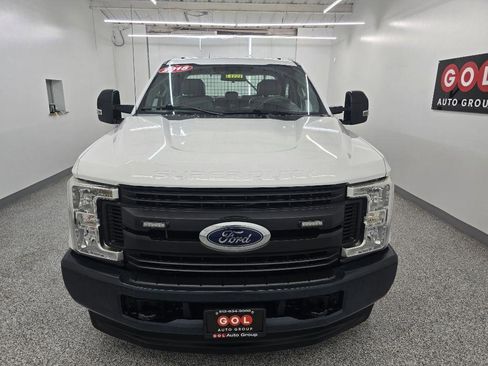 Used 2018 Ford F250 XL w/ Power Equipment Group RWD image 2
