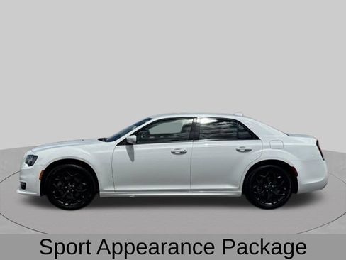 Certified 2021 Chrysler 300 Touring L AWD/4WD image 3
