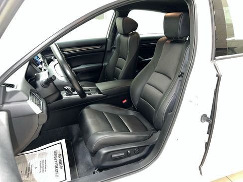 Used 2022 Honda Accord Sport image 9