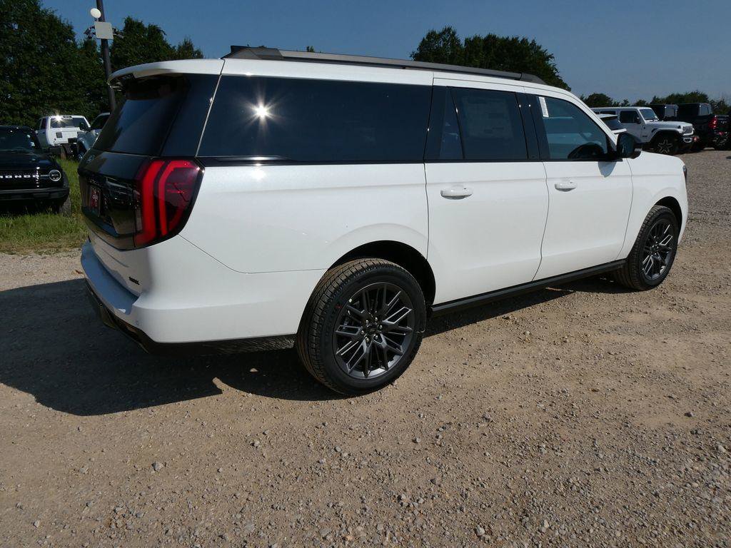 New 2027 Ford Expedition Max Platinum w/ Stealth Appearance Package AWD/4WD image 5