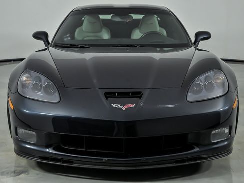 Used 2013 Chevrolet Corvette Grand Sport w/ 3LT Preferred Equipment Group image 5