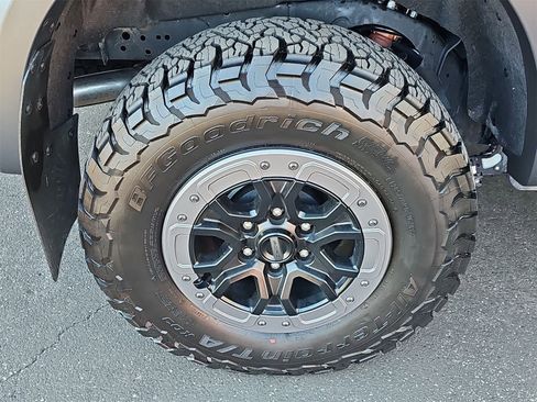 Used 2025 Ford Ranger Raptor image 12