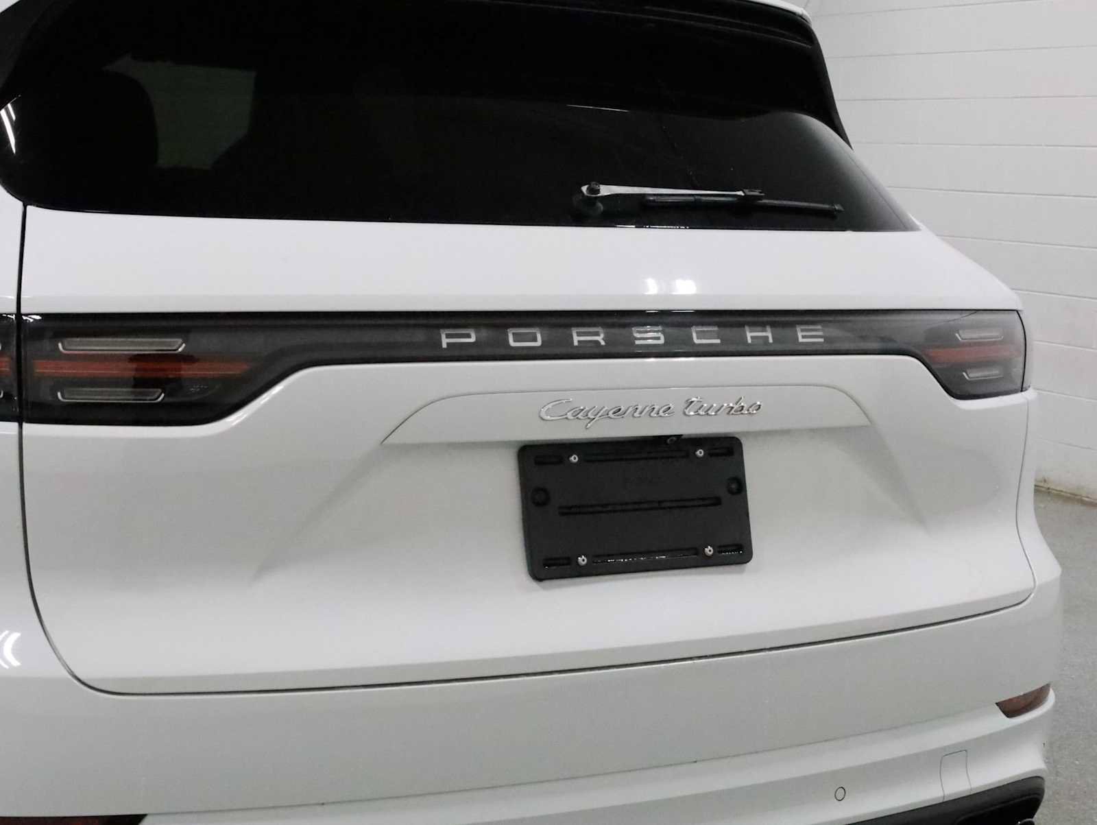 Used 2019 Porsche Cayenne Turbo AWD/4WD image 8