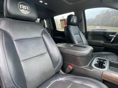 Used 2019 Chevrolet Silverado 1500 RST w/ All-Star Edition image 34