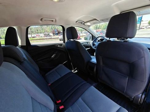 Used 2016 Ford Escape SE AWD/4WD image 38