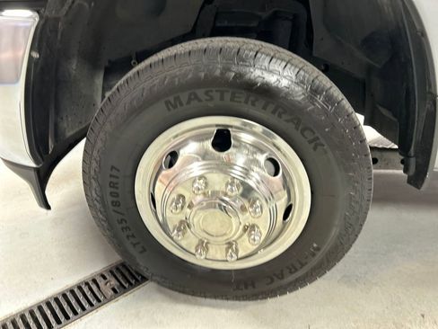 Used 2022 RAM 3500 SLT w/ Quick Order Package 27G SLT image 4