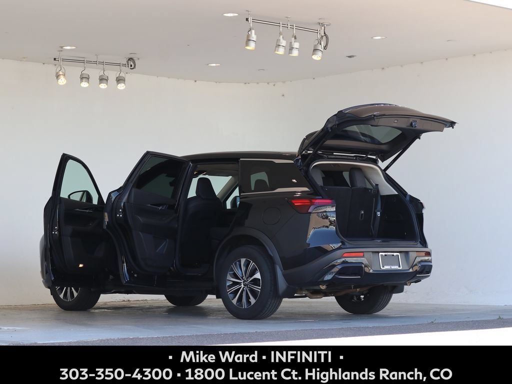 Used 2025 INFINITI QX60 Pure AWD/4WD image 5