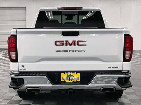 Used 2024 GMC Sierra 1500 SLE w/ Preferred Package AWD/4WD image 5