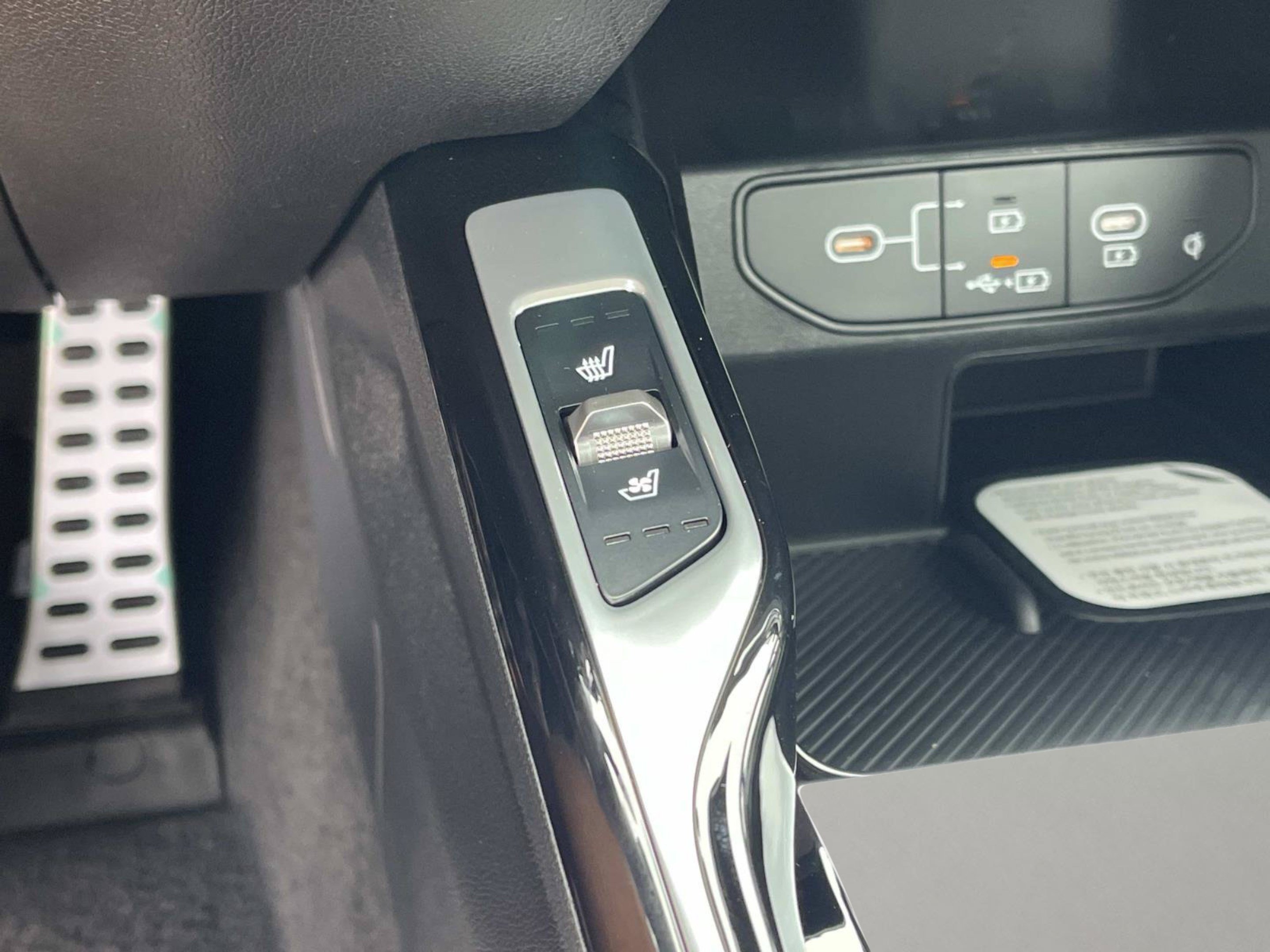 New 2026 Kia Sorento SX FWD image 26