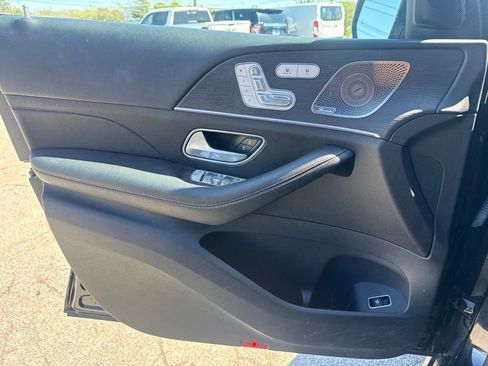Used 2022 Mercedes-Benz GLE 350 4MATIC image 9