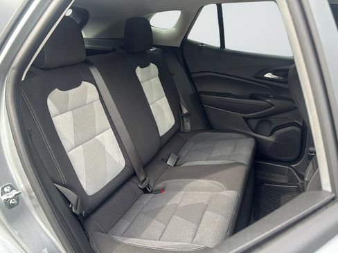 Used 2026 Chevrolet Trax LS FWD image 20