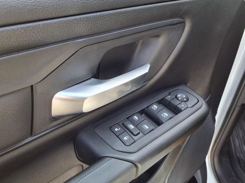 New 2026 RAM 1500 Express image 18