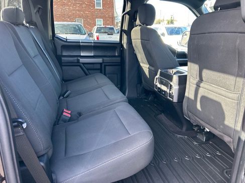 Used 2018 Ford F150 XLT w/ Equipment Group 302A Luxury image 19