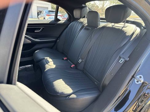 Used 2022 Mercedes-Benz S 500 4MATIC image 25