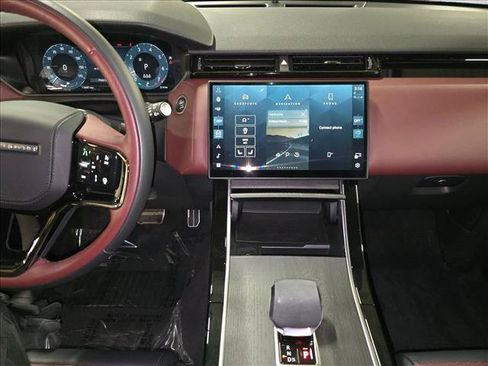 Used 2025 Land Rover Range Rover Velar Dynamic HSE AWD/4WD image 22