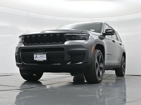 New 2025 Jeep Grand Cherokee L Altitude image 46