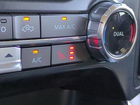 New 2025 Ford F150 Lightning XLT image 32