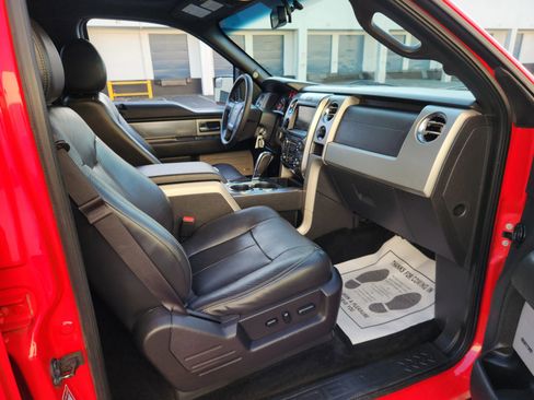 Used 2014 Ford F150 FX4 w/ Equipment Group 402A Luxury AWD/4WD image 19
