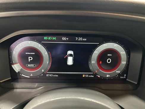 Used 2024 Nissan Rogue Platinum w/ Platinum Premium Package AWD/4WD image 17