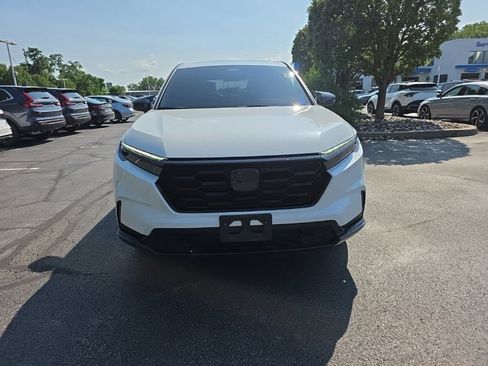 Used 2024 Honda CR-V EX image 2