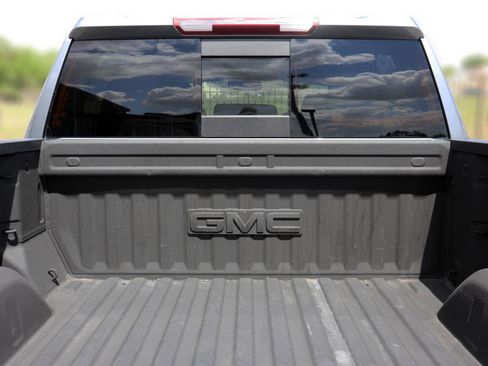 Used 2021 GMC Sierra 1500 SLT image 7