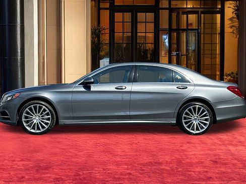 Used 2017 Mercedes-Benz S 550 Sedan image 3