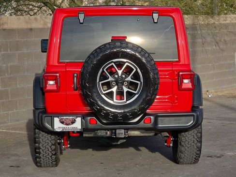Certified 2024 Jeep Wrangler Unlimited Rubicon image 8