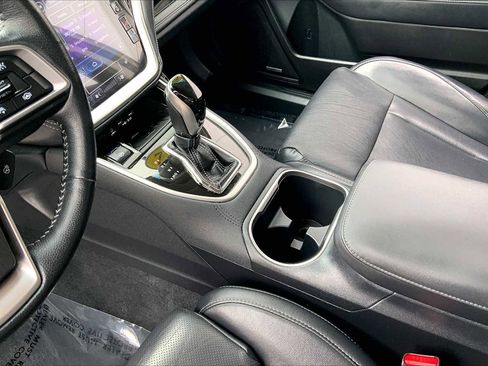 Used 2022 Subaru Outback Limited AWD/4WD image 16