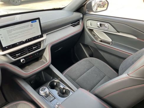 New 2026 Ford Explorer ST w/ Sun And Sound Package image 27