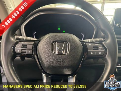 Used 2024 Honda Pilot Touring image 21