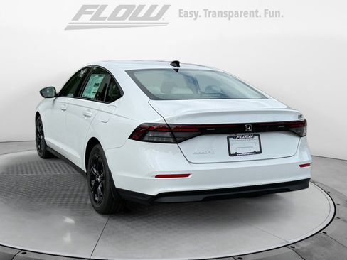 New 2025 Honda Accord SE image 5