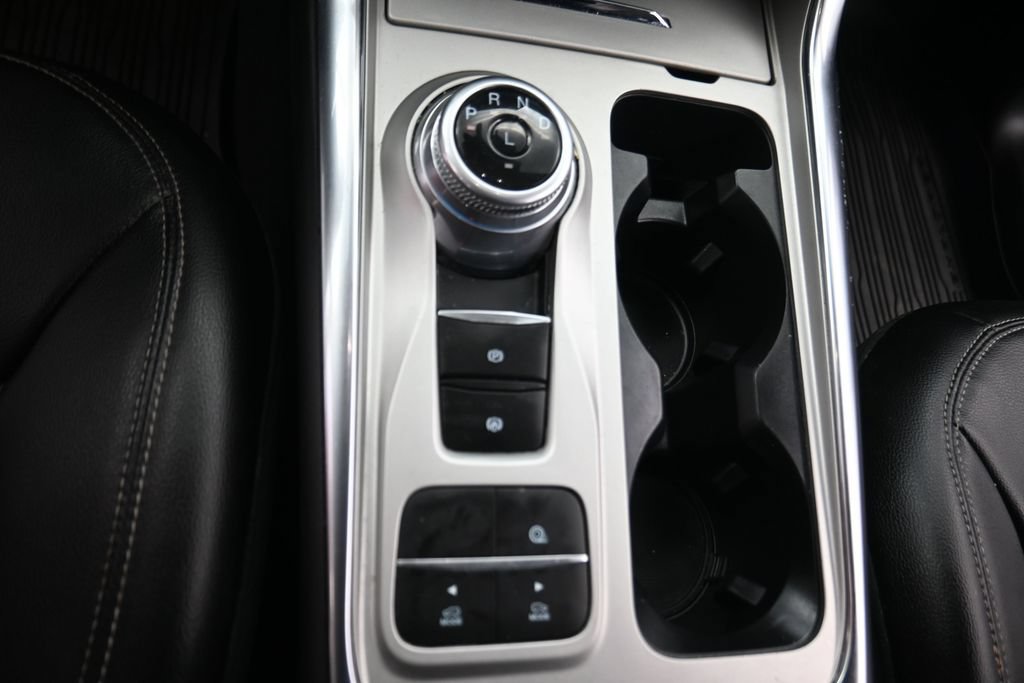 Used 2023 Ford Explorer Limited w/ Limited Technology Package RWD image 14