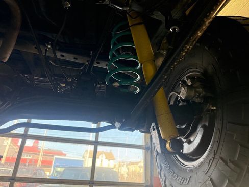 Used 2001 Lexus LX 470 4WD image 90