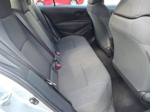 Certified 2022 Toyota Corolla LE image 17