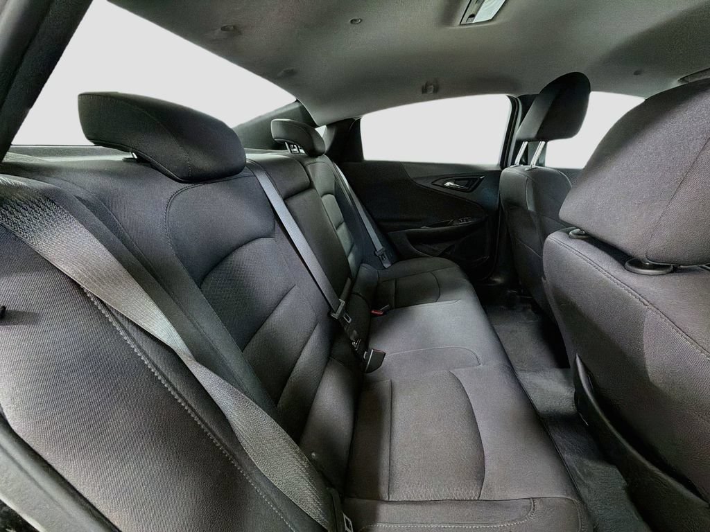 Used 2025 Chevrolet Malibu LT FWD image 27