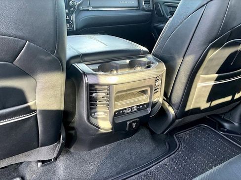Used 2022 RAM 1500 Limited image 11