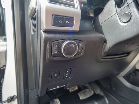 Used 2017 Ford F350 Platinum w/ Platinum Ultimate Package image 19