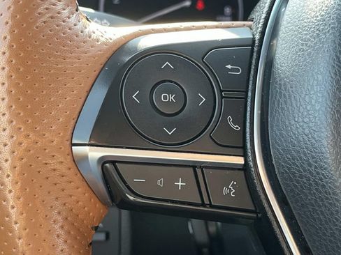 Used 2019 Toyota Avalon Limited w/ Advanced Safety Package FWD image 32