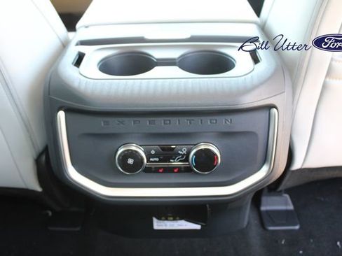 New 2026 Ford Expedition Max Platinum AWD/4WD image 11
