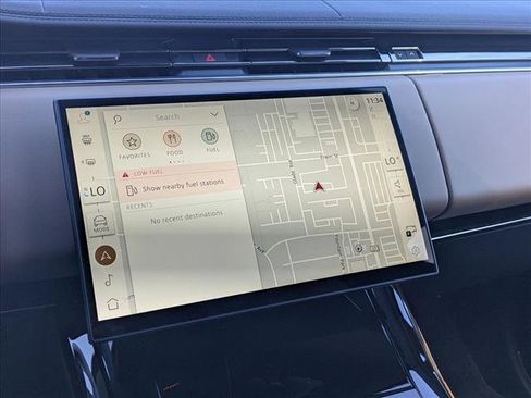 New 2025 Land Rover Range Rover Sport SE image 14