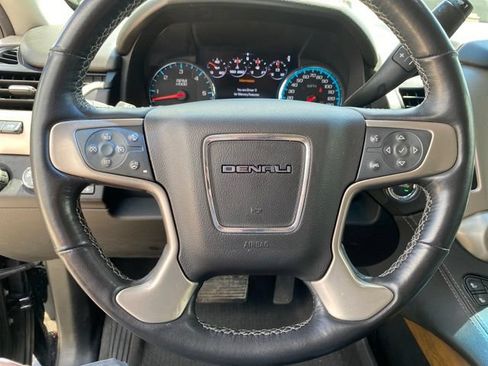 Used 2019 GMC Yukon Denali w/ Denali Ultimate Package AWD/4WD image 20