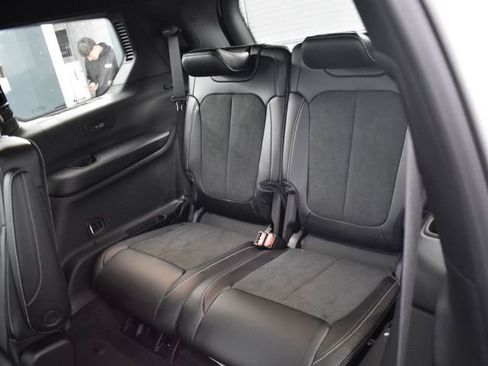 New 2025 Jeep Grand Cherokee L Altitude image 29