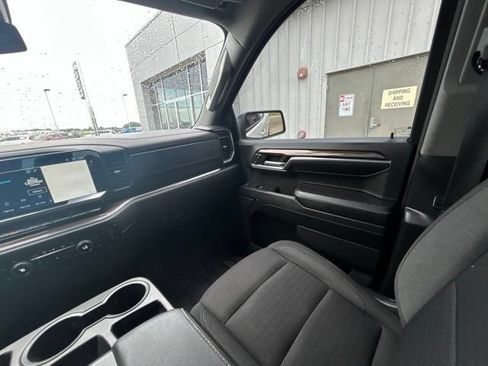 Used 2024 Chevrolet Silverado 1500 RST w/ Protection Package AWD/4WD image 27