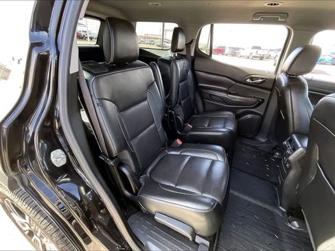 Used 2019 GMC Acadia SLT w/ Black Edition image 20
