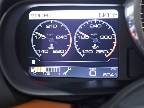 Used 2016 Ferrari California T RWD image 18