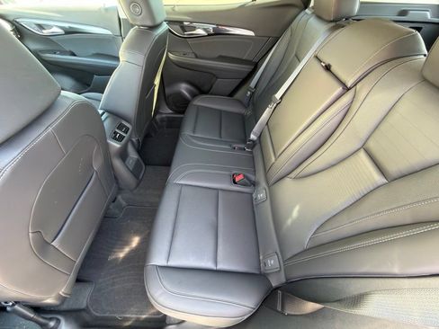 Used 2025 Buick Envision Preferred AWD/4WD image 16