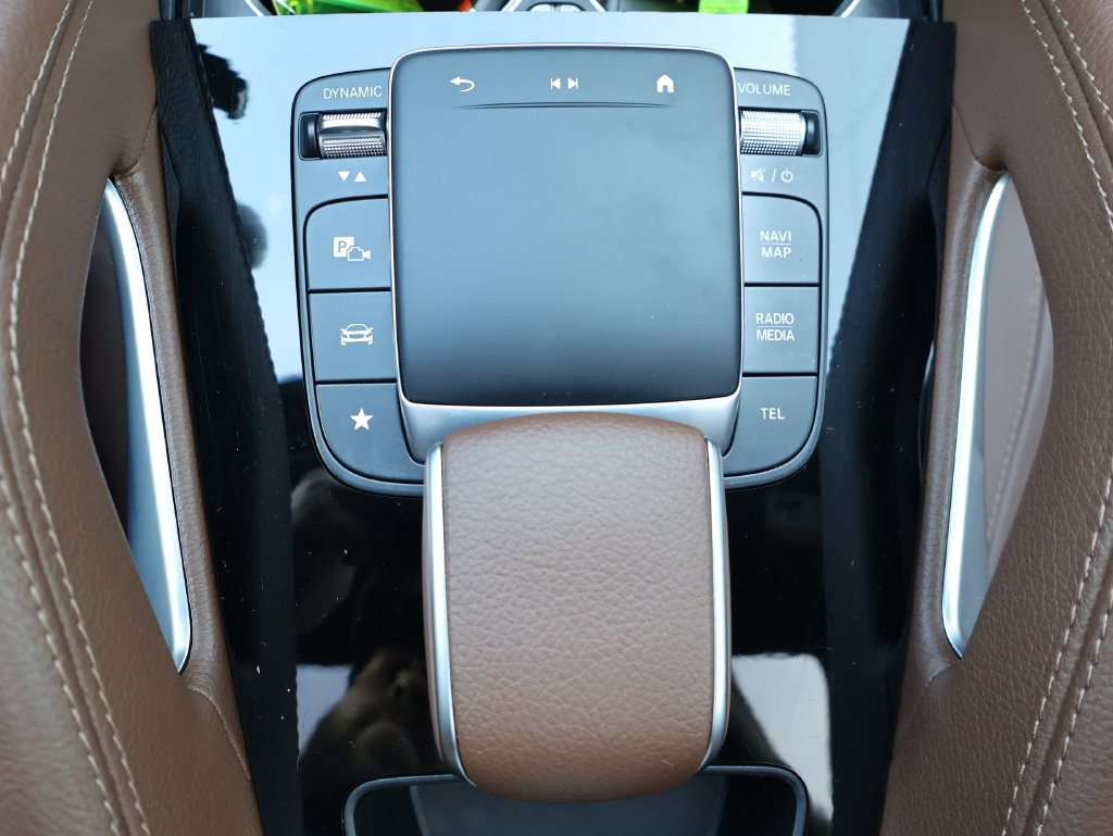 Used 2024 Mercedes-Benz GLE 450 4MATIC image 24